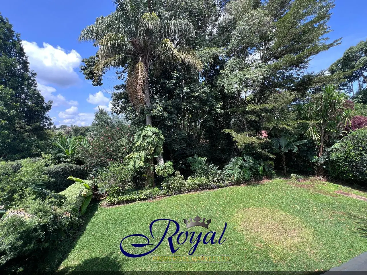 5 bedroom townhouse for rent in Runda